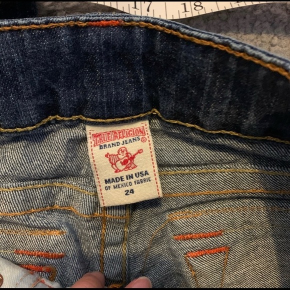 True Religion(Julie) size 24 skinny jean - Picture 2 of 5